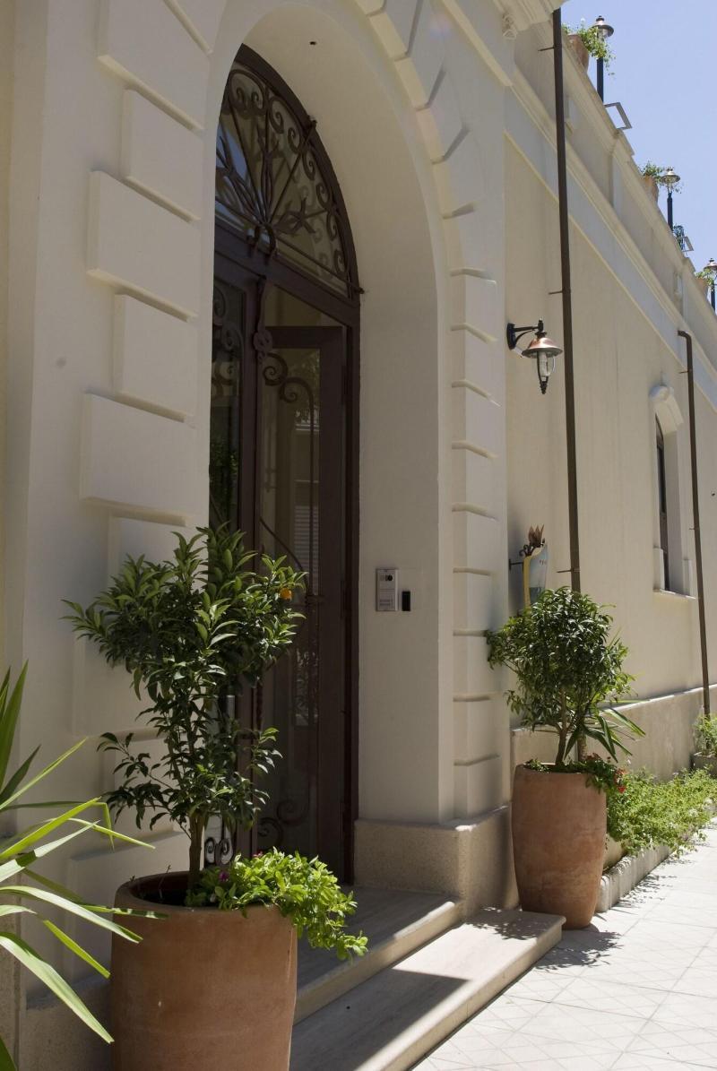 Palazzo Reginella Bovalino Marina Exterior foto