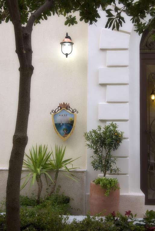Palazzo Reginella Bovalino Marina Exterior foto